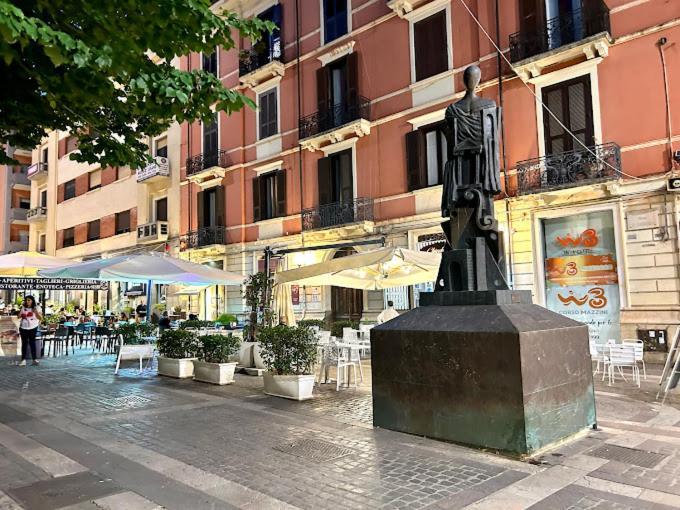 Ellebi Galleria E Dimora D'Arte Cosenza Exterior foto